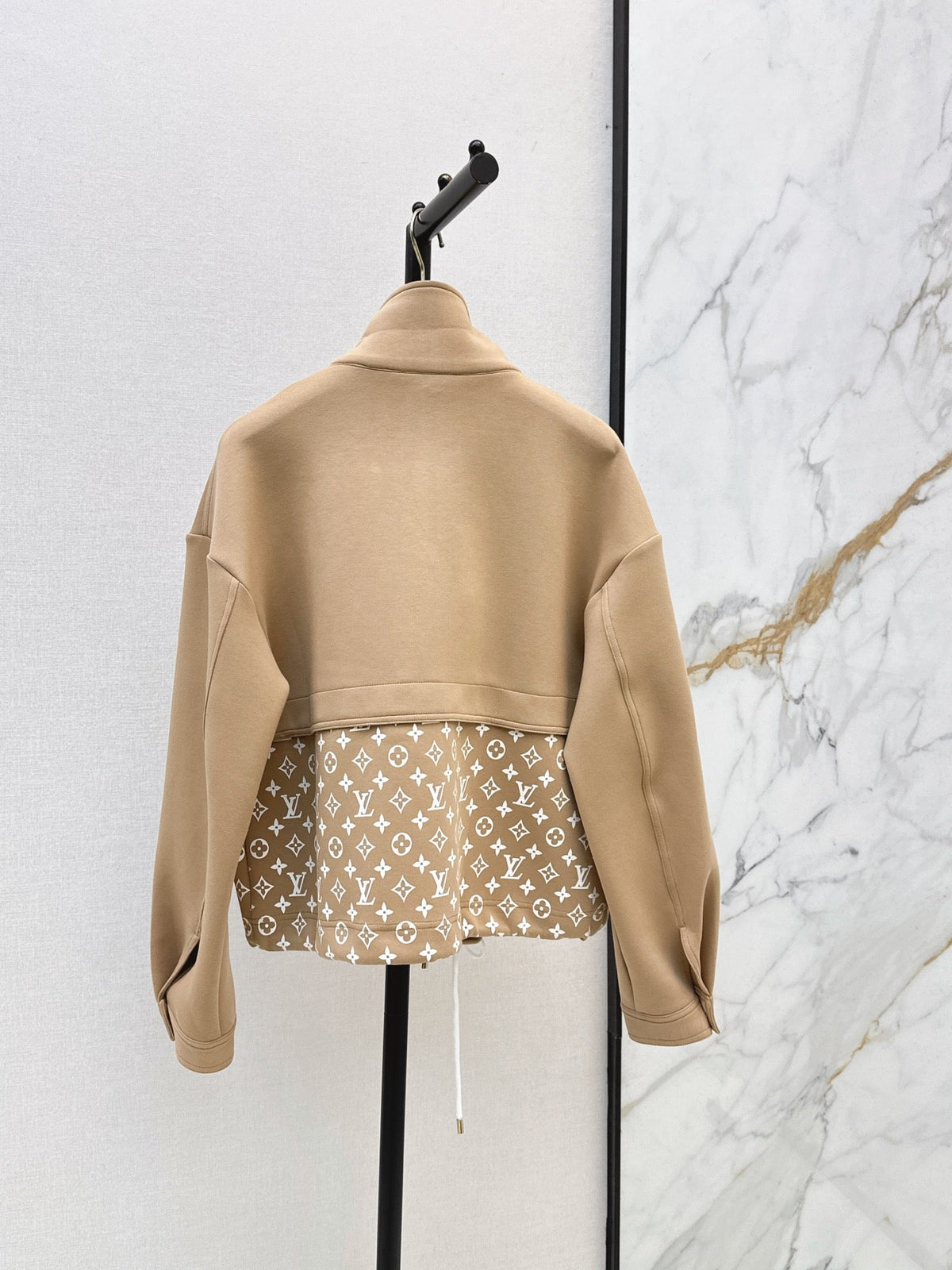 26 Early Autumn New Jacket