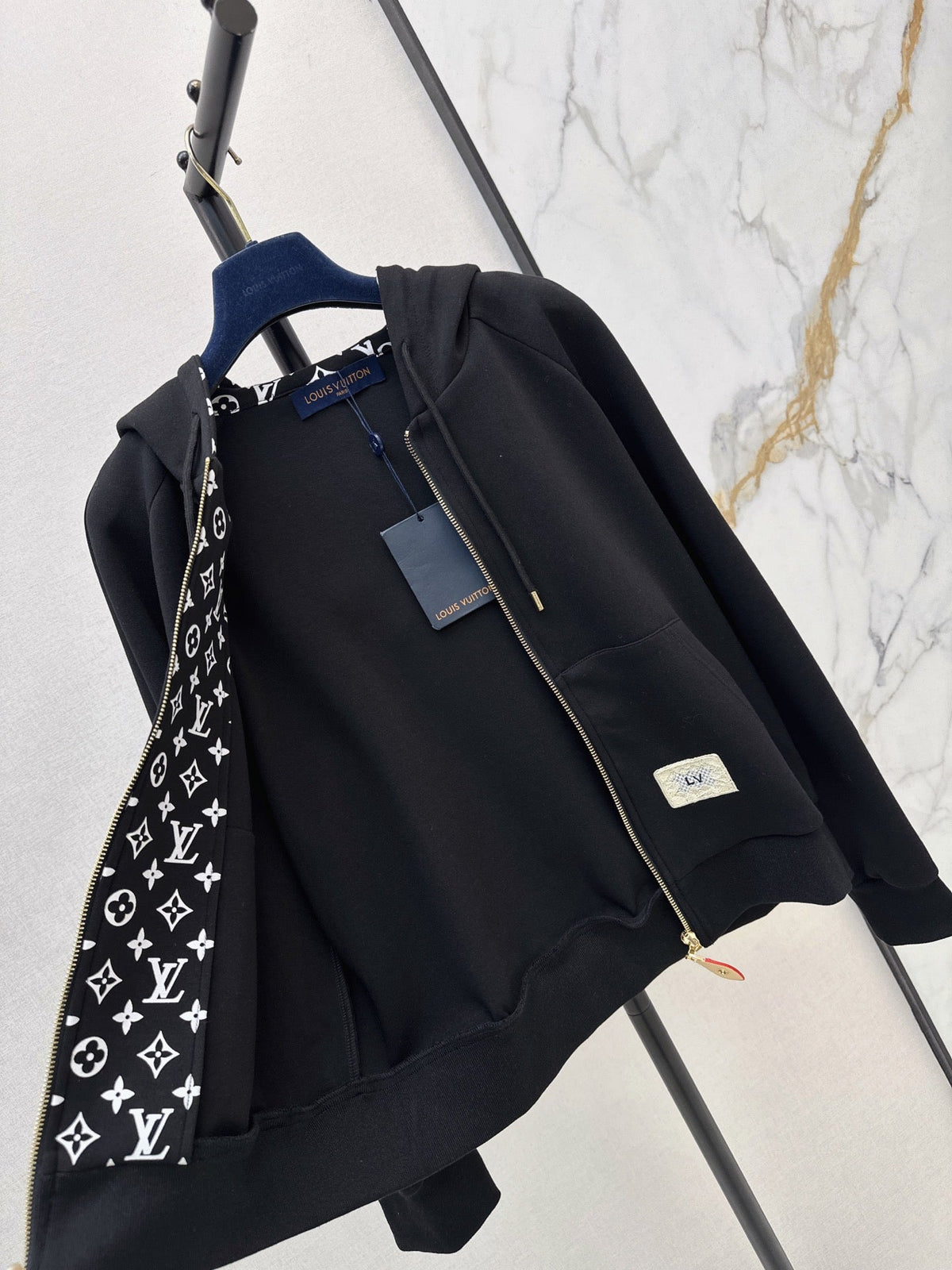 26 Early Autumn New Jacket