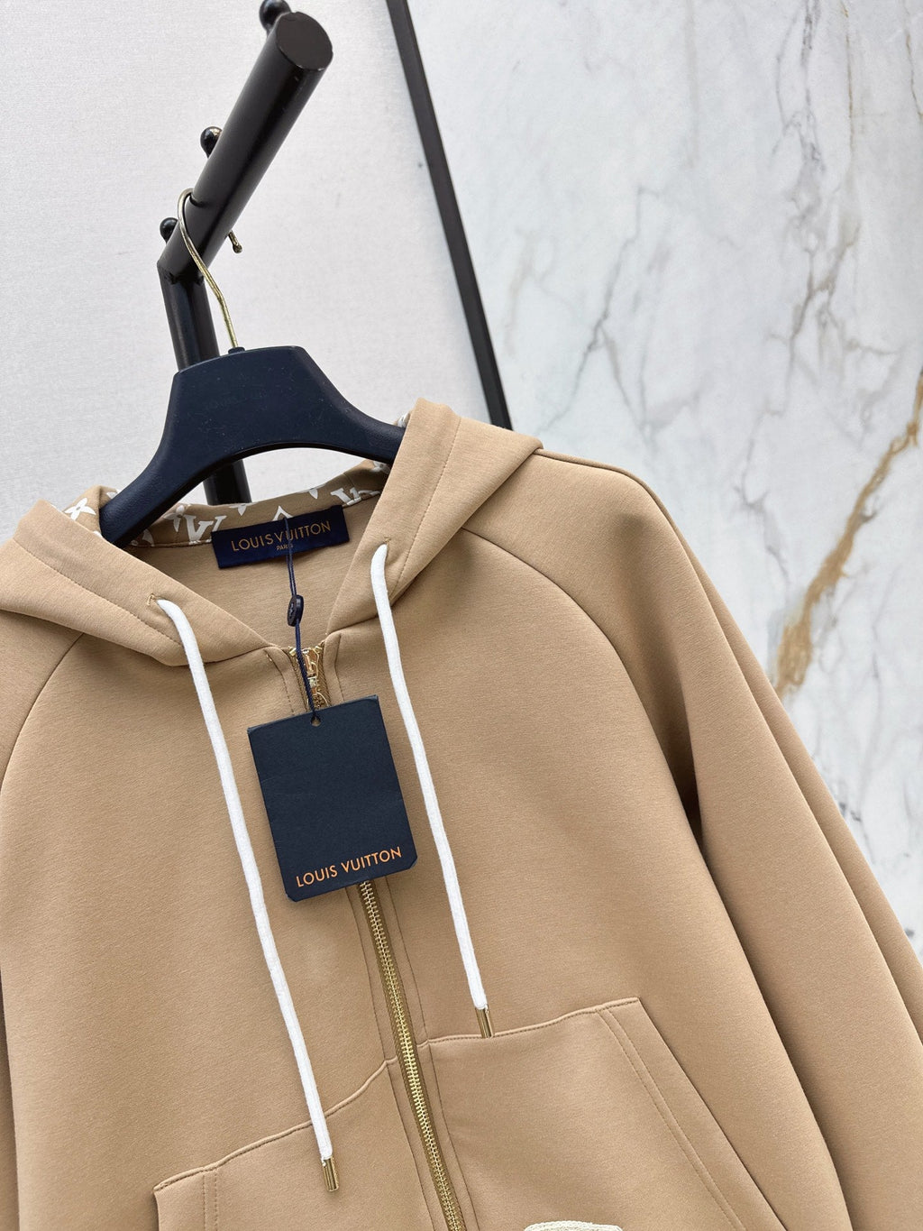 26 Early Autumn New Jacket