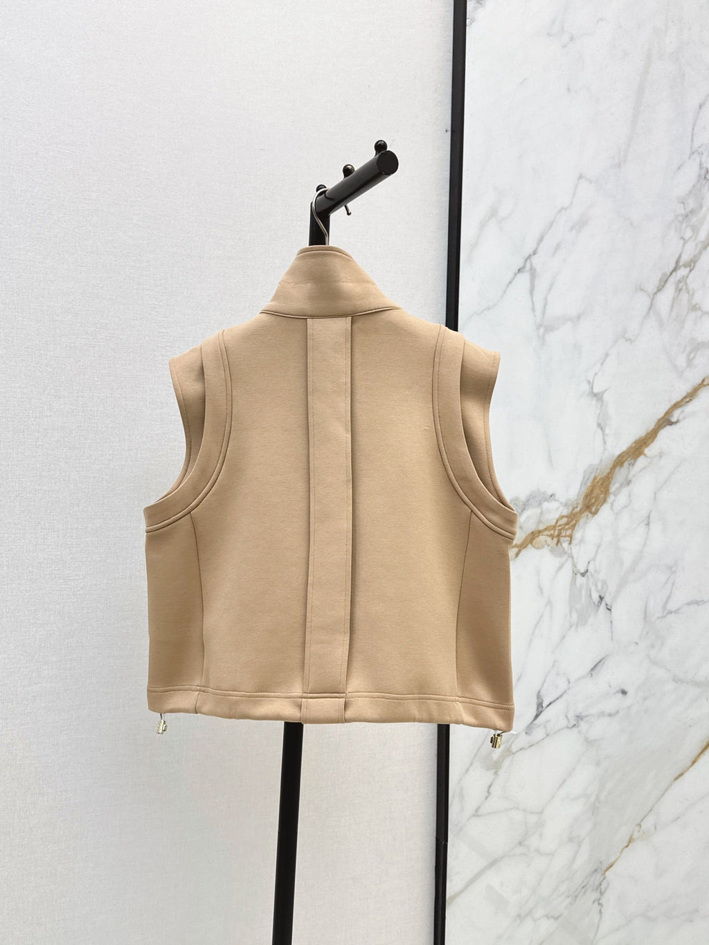 26 Early Autumn New Vest