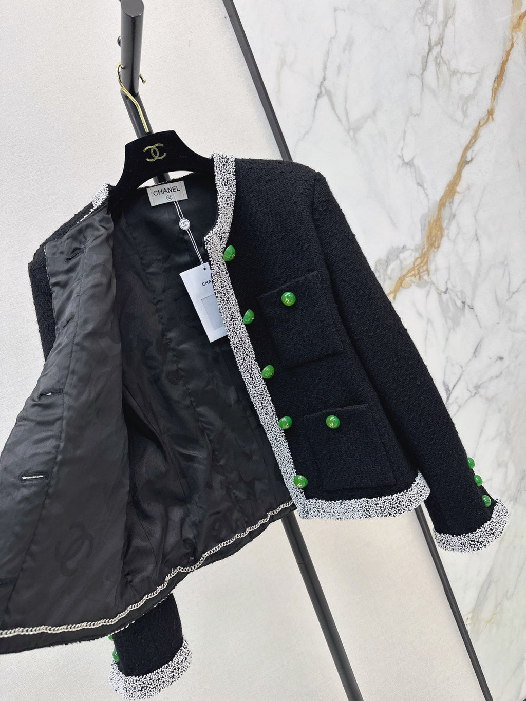 26 Early Autumn New Jacket