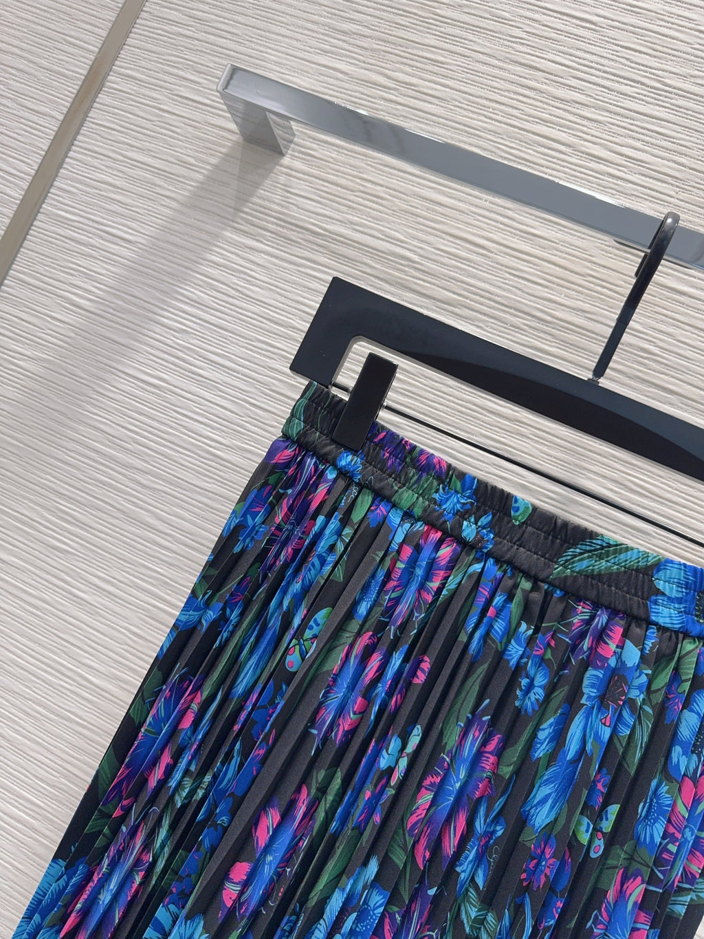 26FW New Printed Midi Skirt