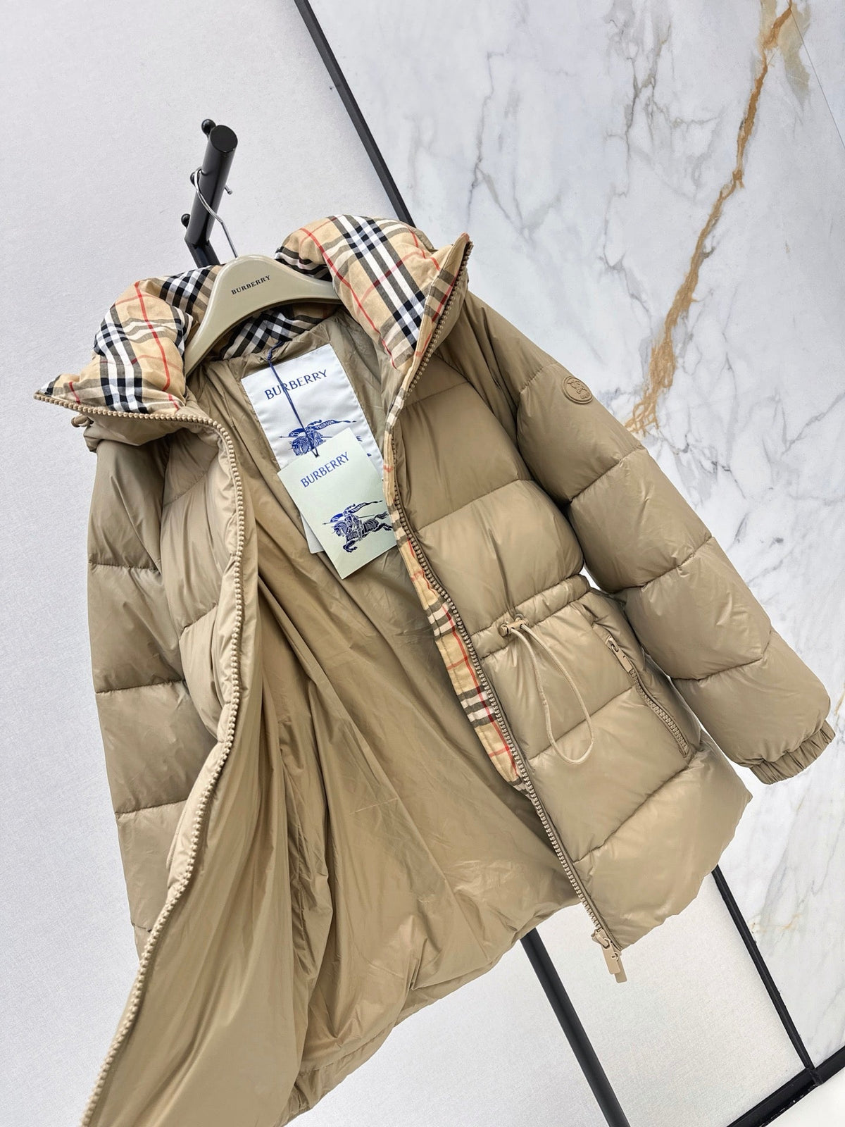26 Fall/Winter Latest Hooded Down Jacket