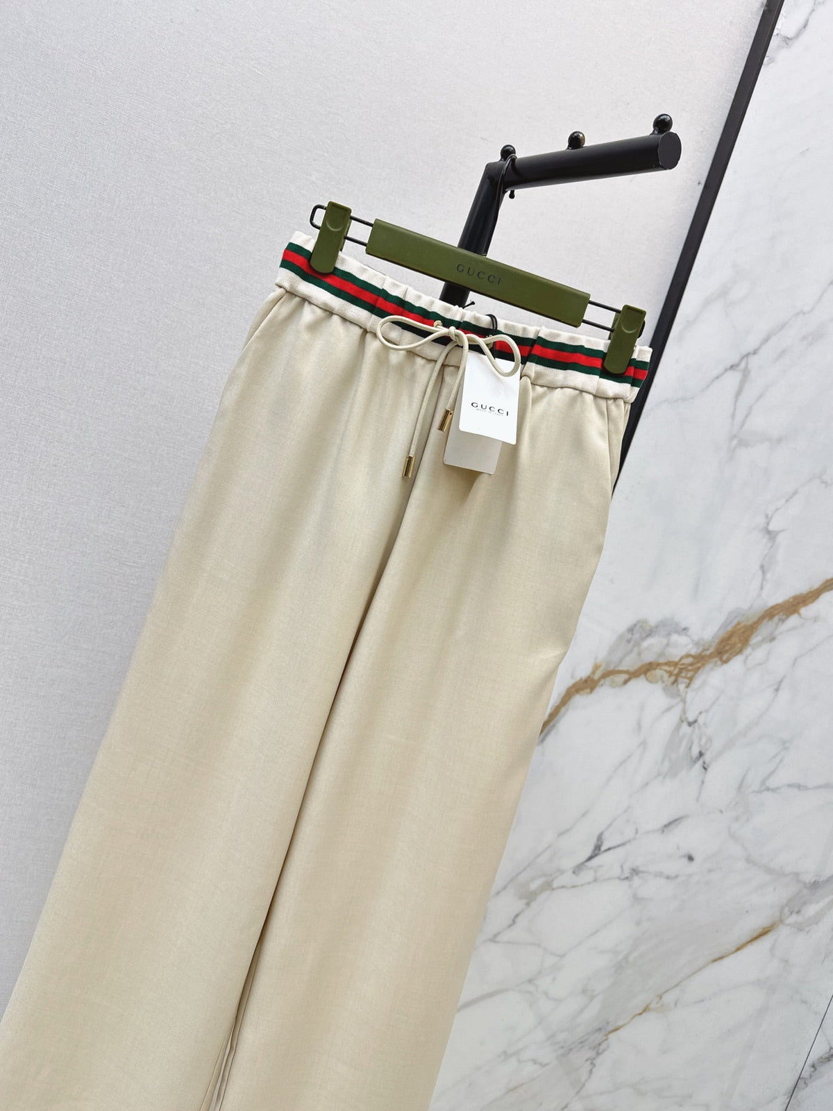 26 Latest Straight-Leg Pants