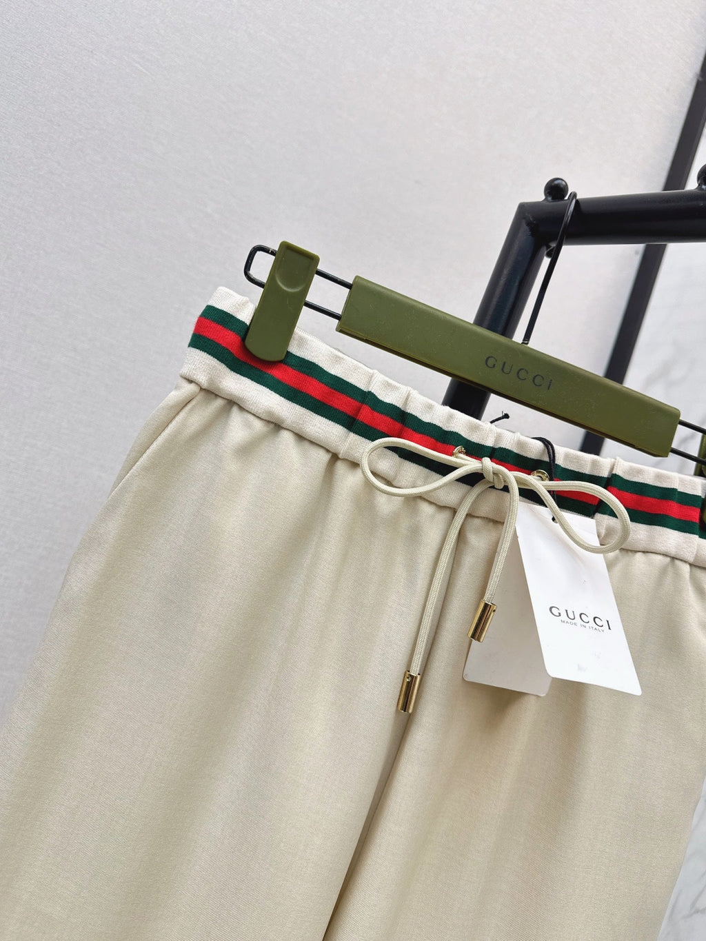 26 Latest Straight-Leg Pants