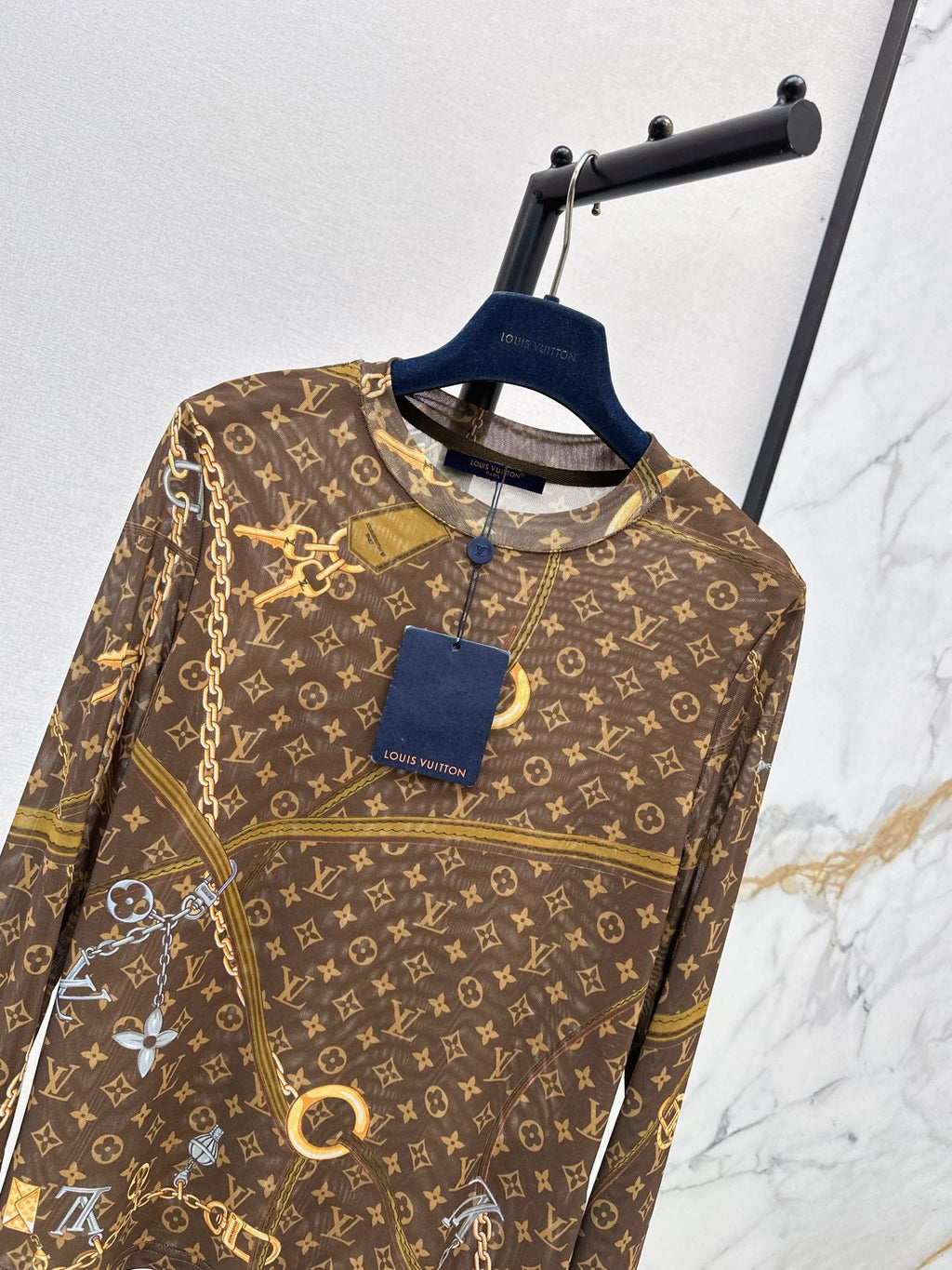 26 Early Autumn Latest Base Top