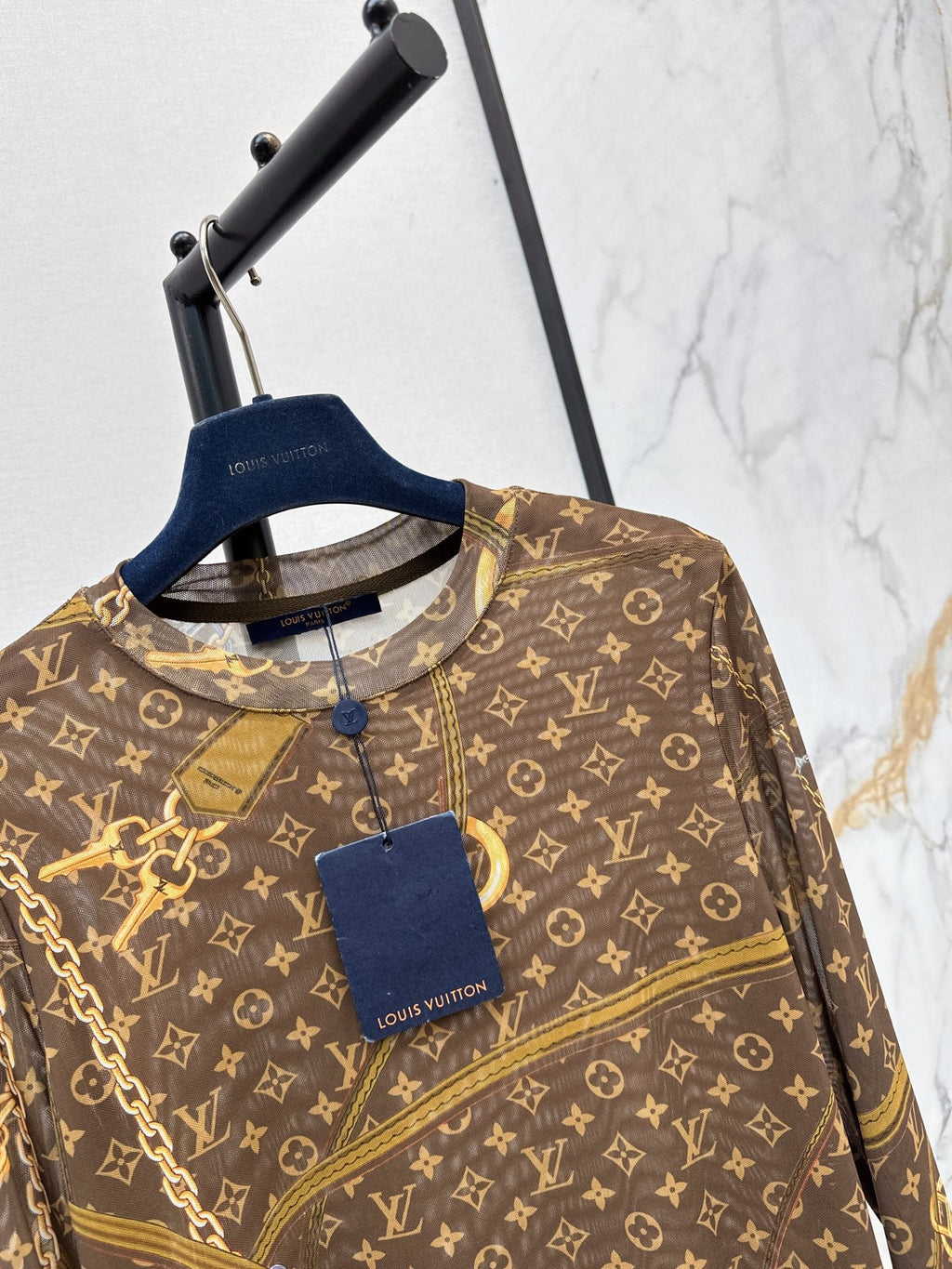 26 Early Autumn Latest Base Top