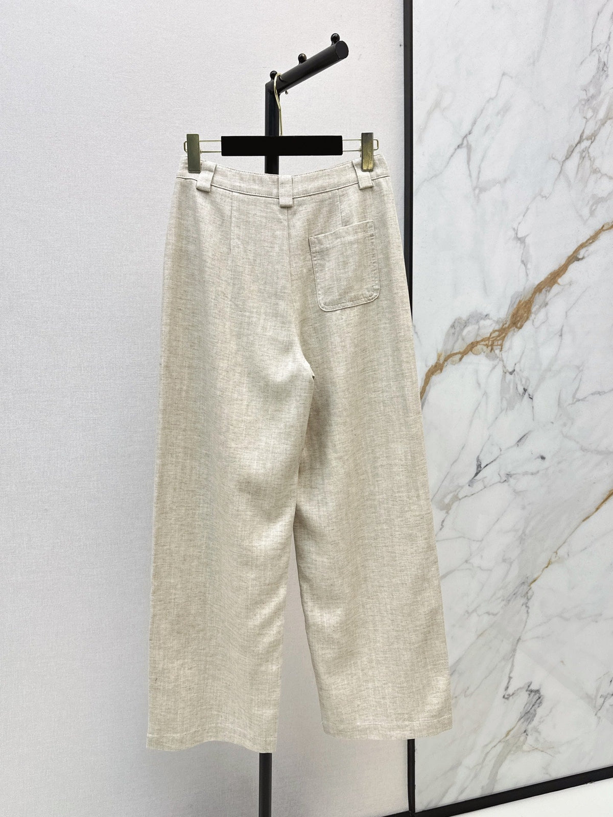 26 Early Autumn Latest Straight-Leg Pants