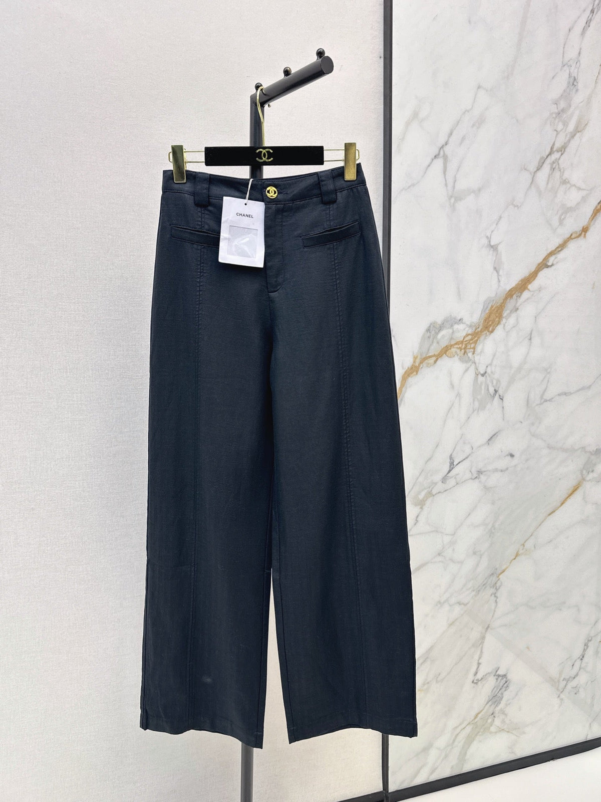 26 Early Autumn Latest Straight-Leg Pants