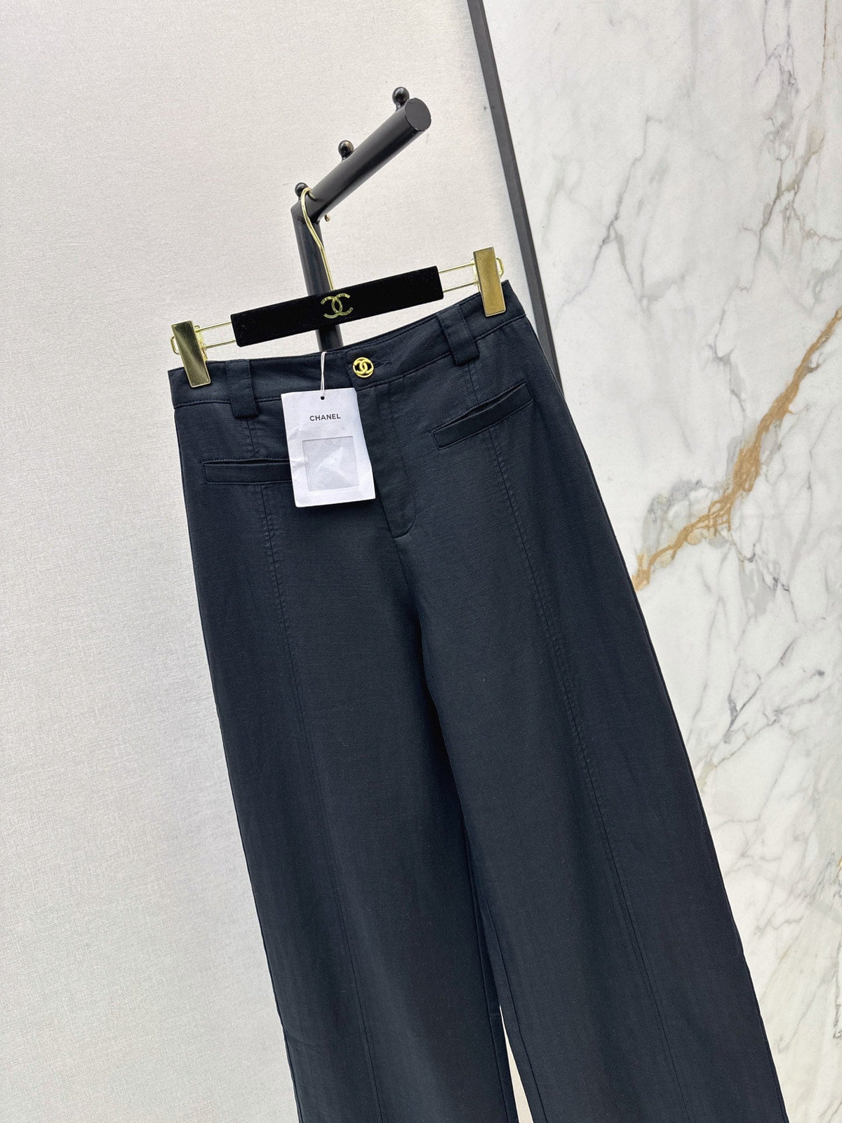 26 Early Autumn Latest Straight-Leg Pants