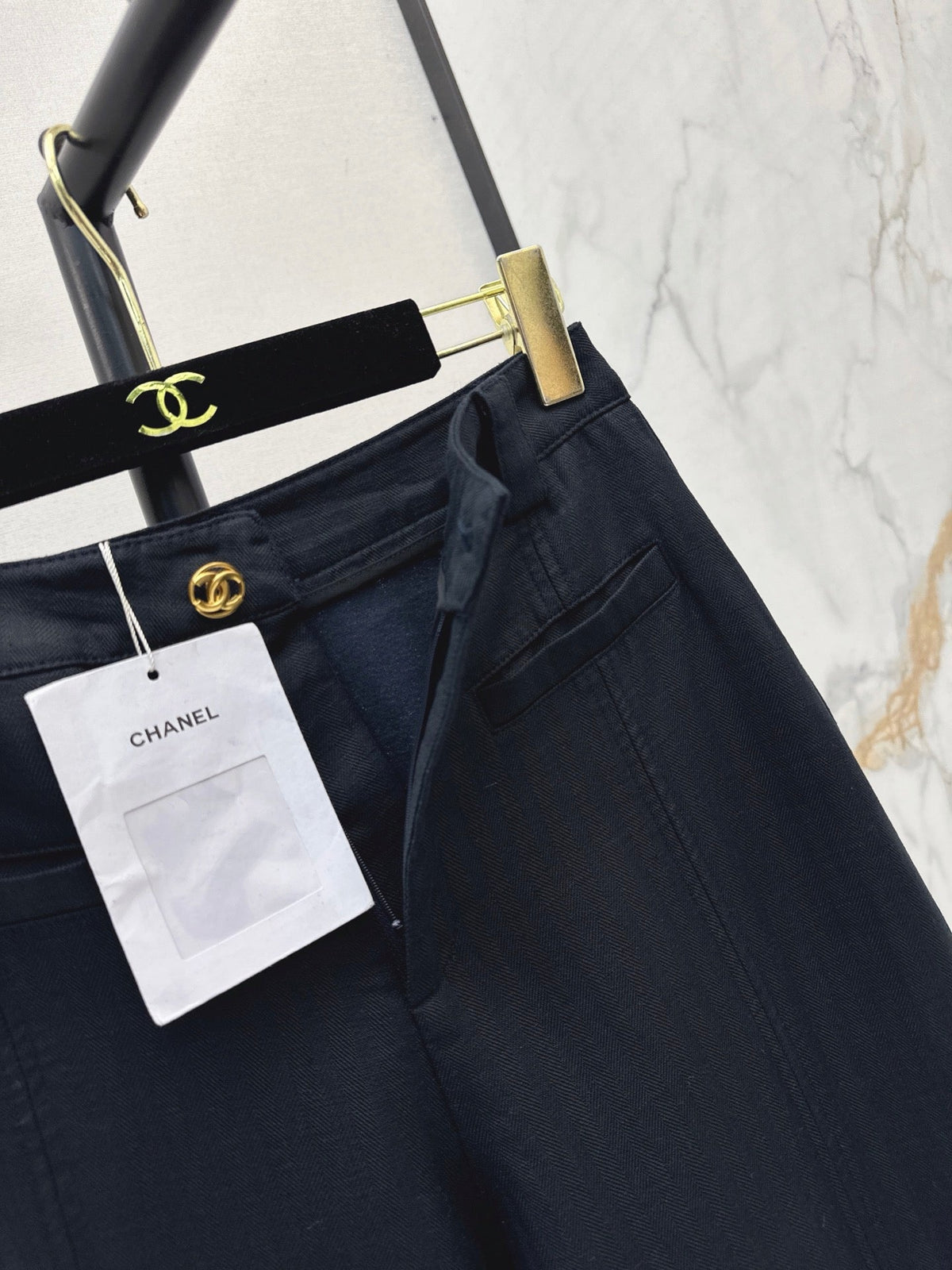 26 Early Autumn Latest Straight-Leg Pants