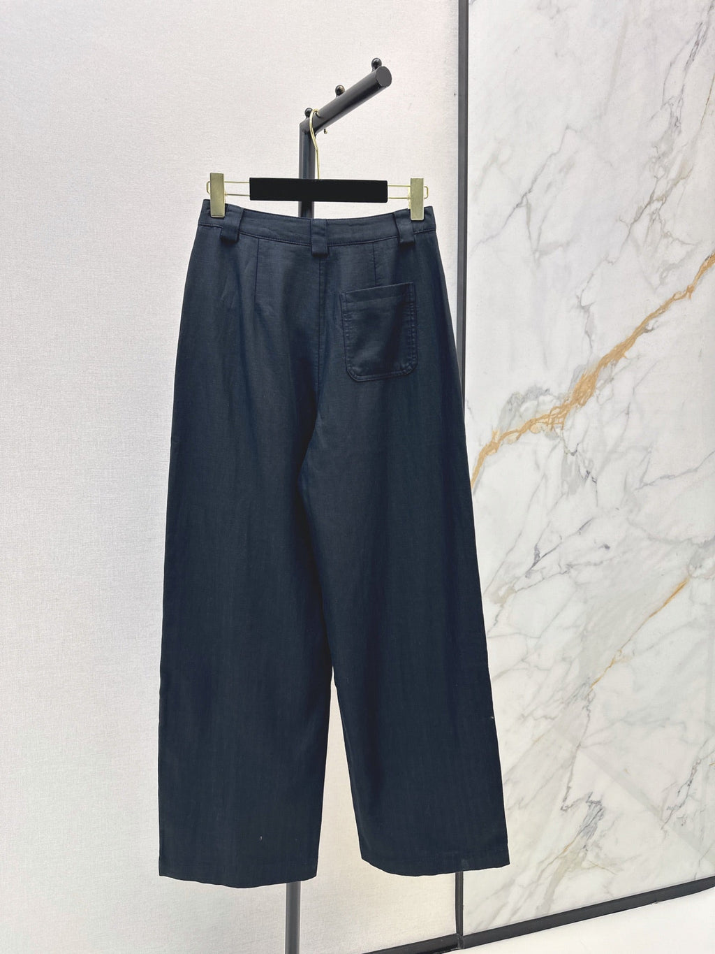 26 Early Autumn Latest Straight-Leg Pants