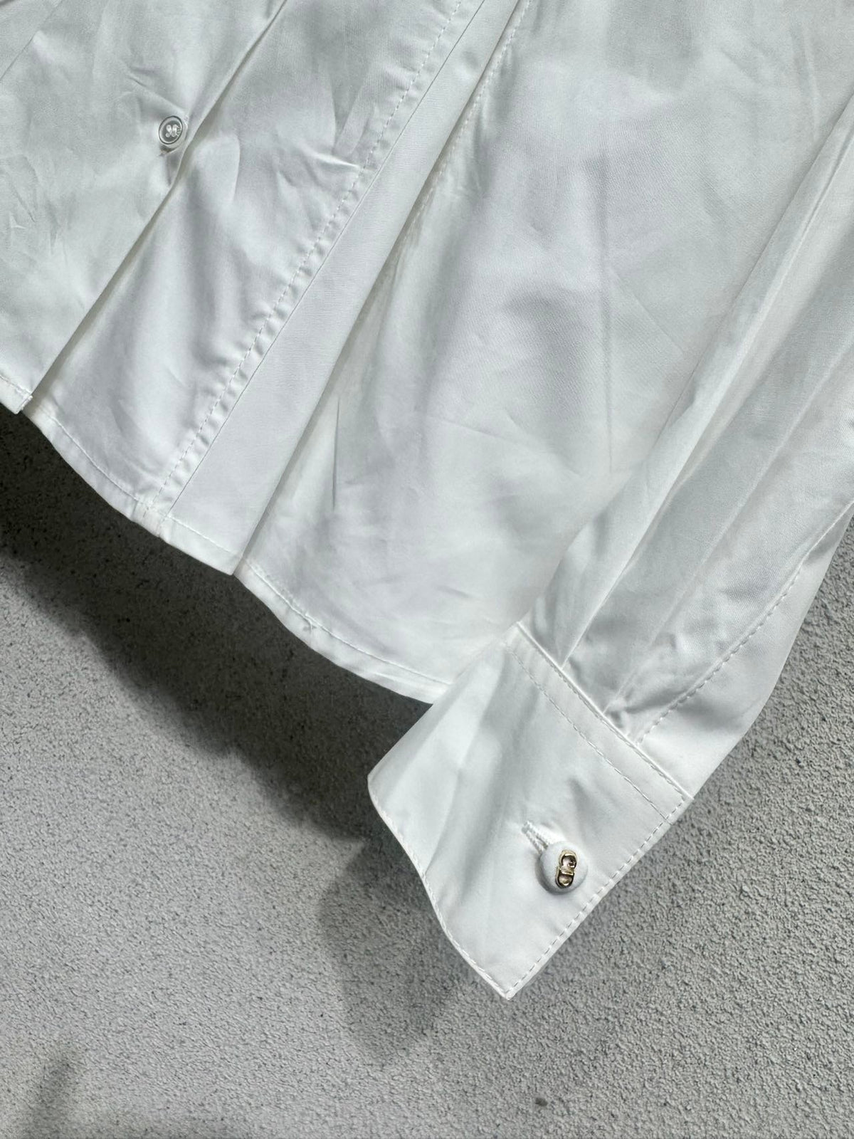 26SS Buttoned Slim-Fit Shirt