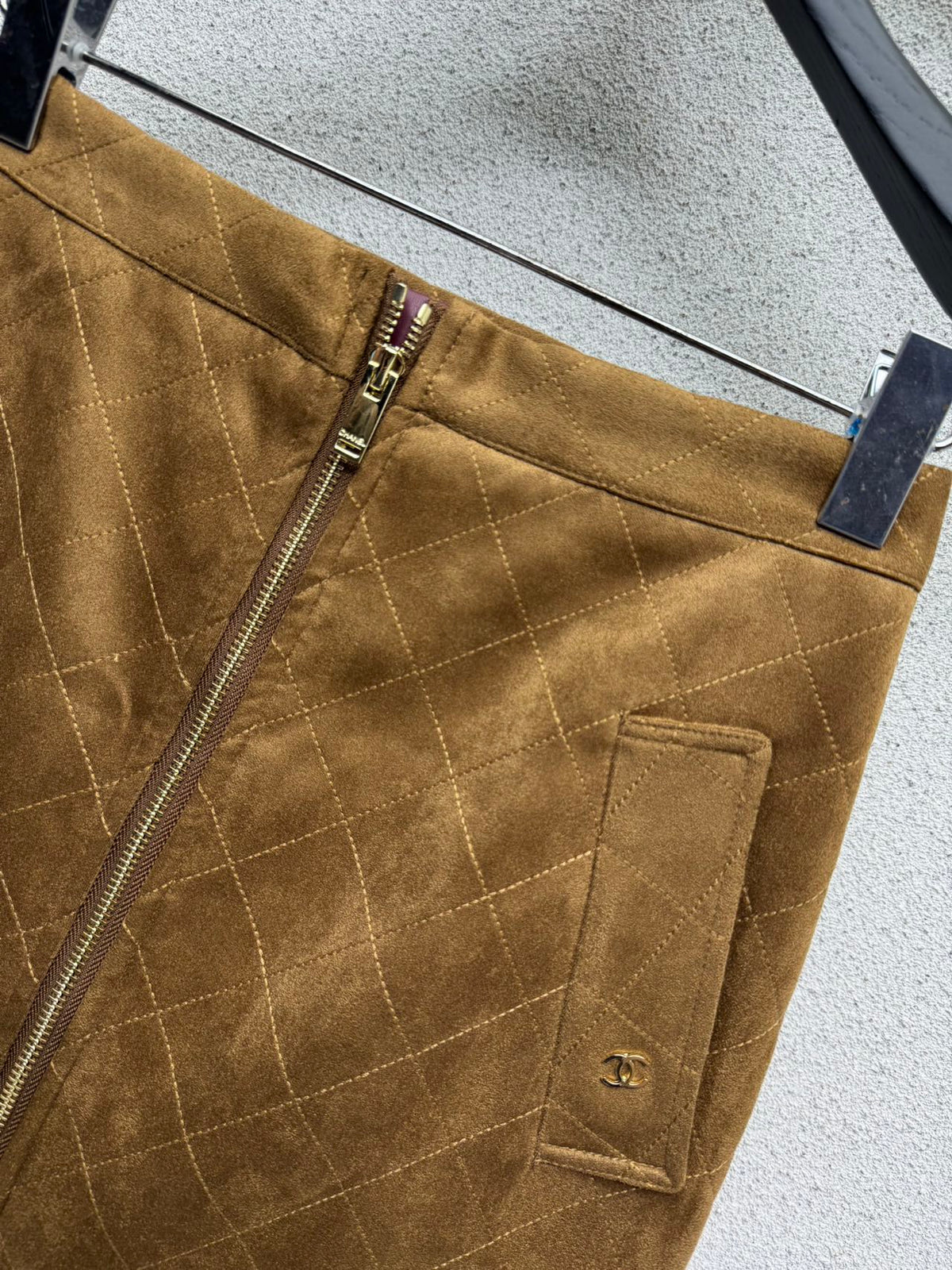 26 New Camel Half Skirt