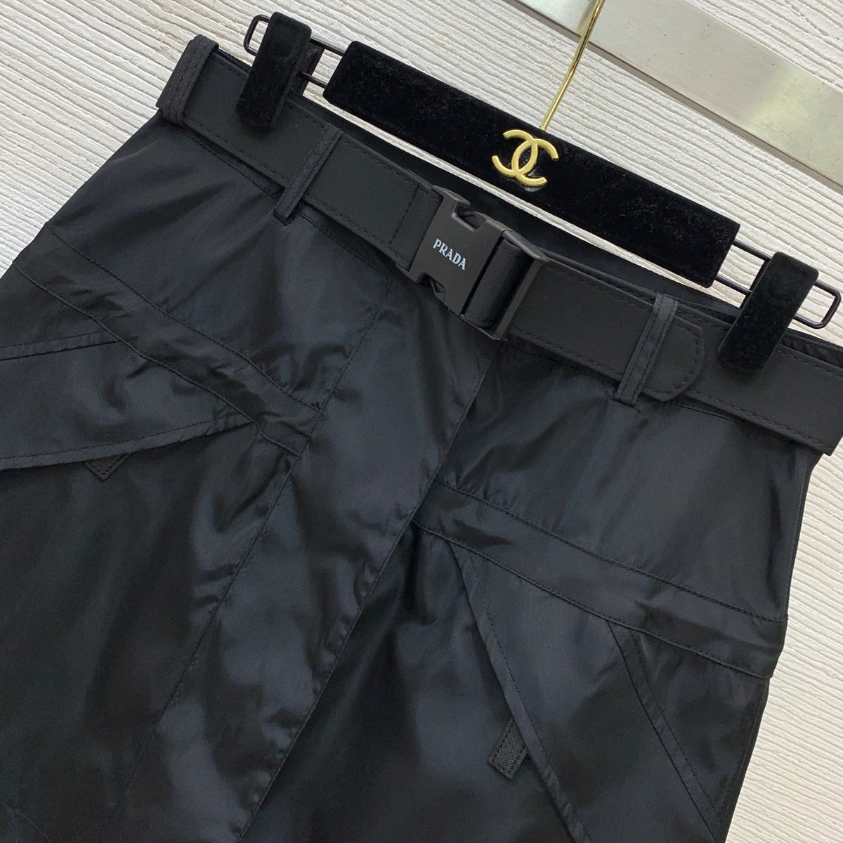 26 New Half-Length Skirt