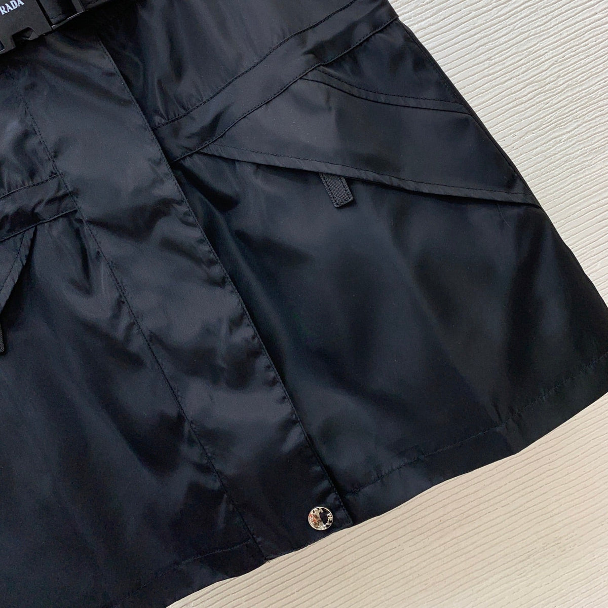 26 New Half-Length Skirt