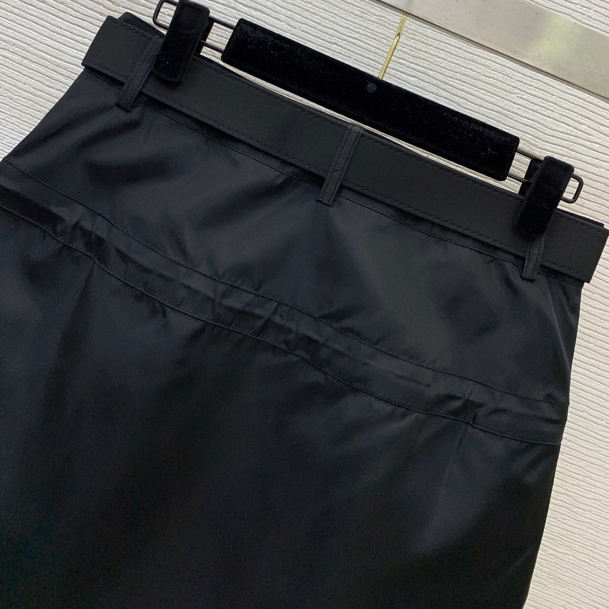 26 New Half-Length Skirt