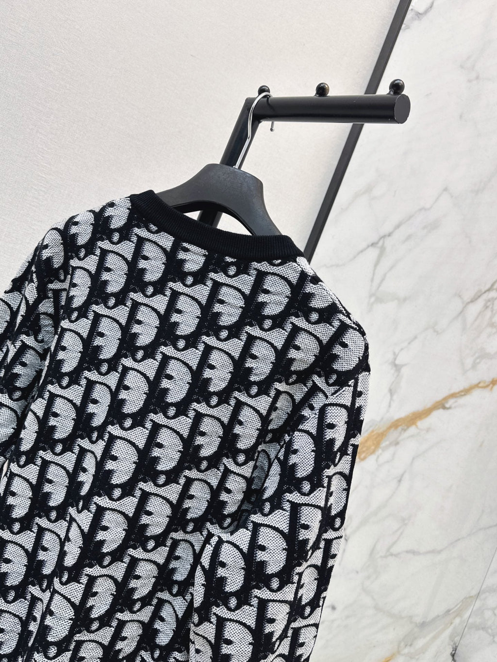 26Ss Early Autumn Latest Round Neck Sweater