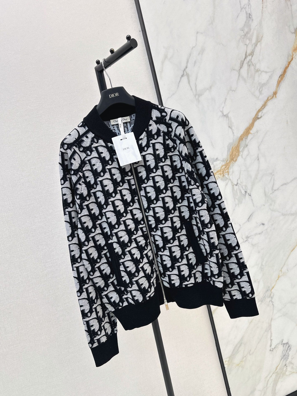26Ss Early Autumn Latest Jacket
