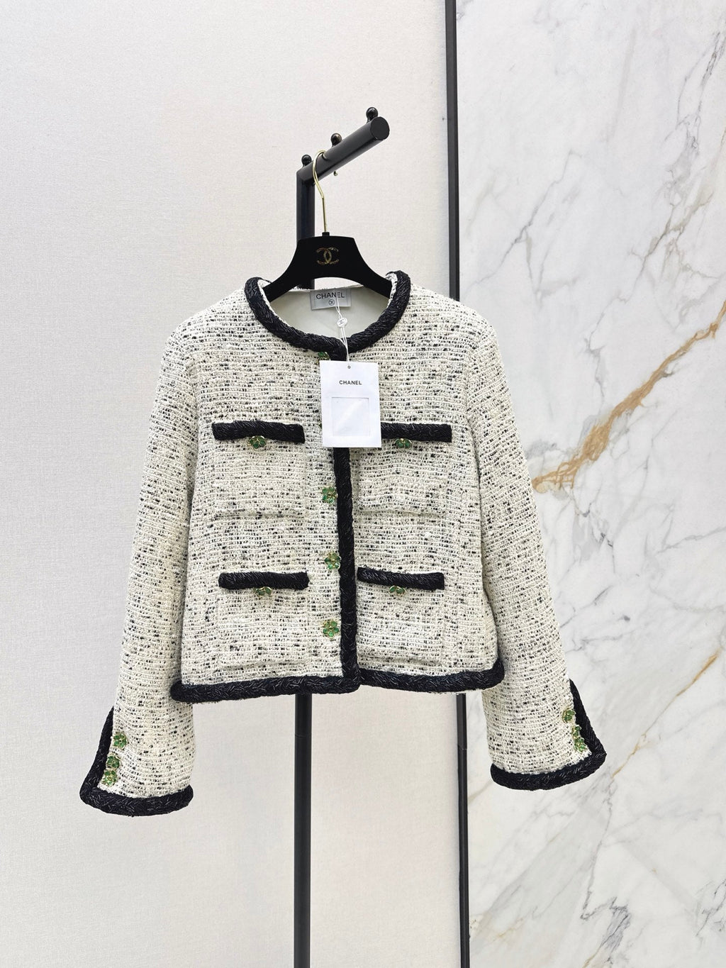 26 Fall/Winter Latest Stunning Woven Fabric Set