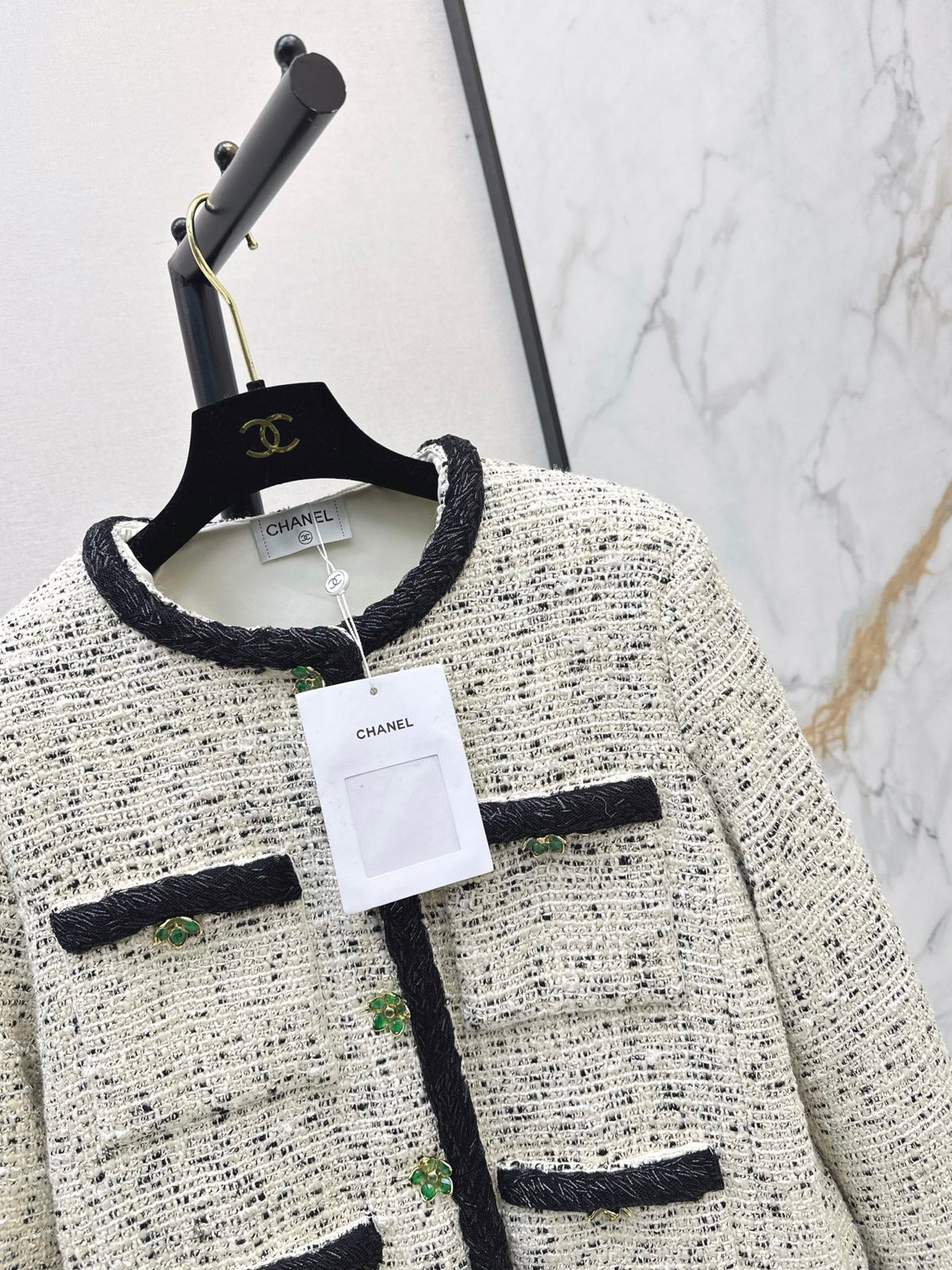 26 Fall/Winter Latest Stunning Woven Fabric Set