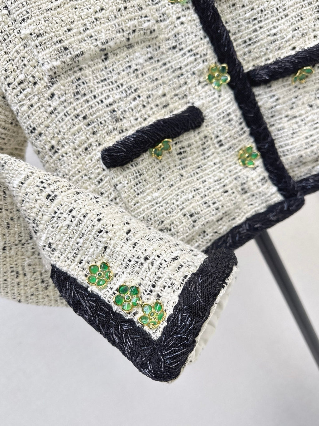 26 Fall/Winter Latest Stunning Woven Fabric Set