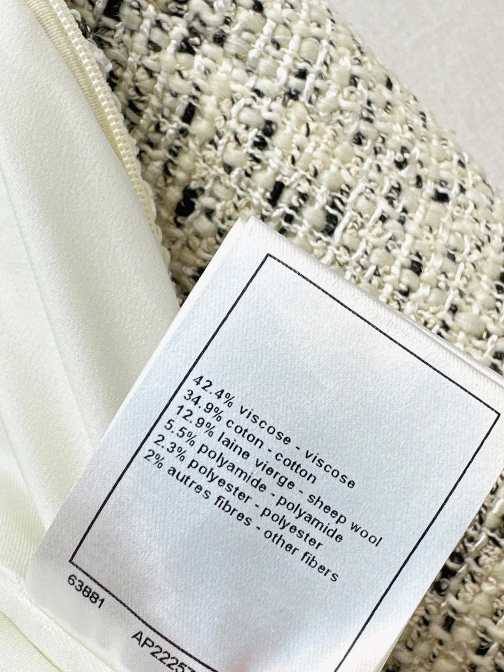 26 Fall/Winter Latest Stunning Woven Fabric Set