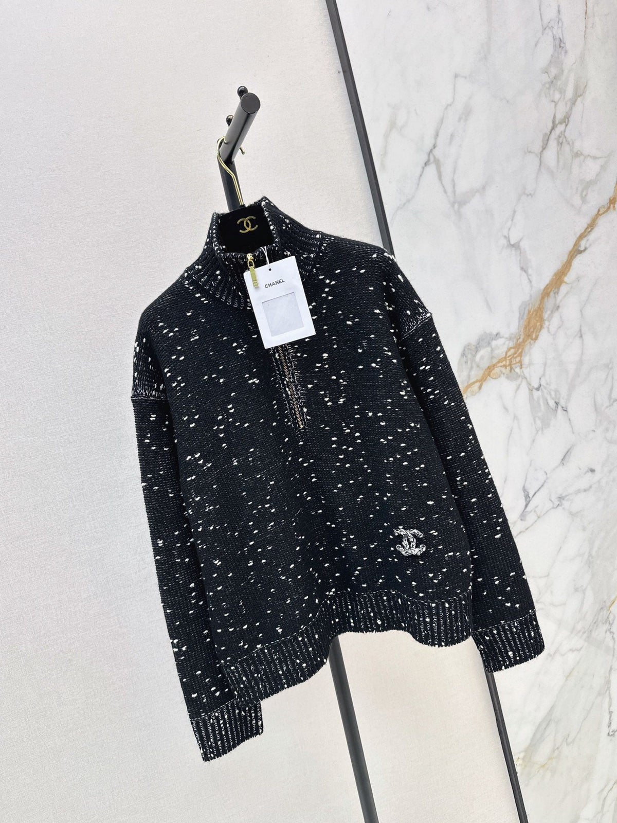 26 Early Autumn Latest Knit Zip Sweater