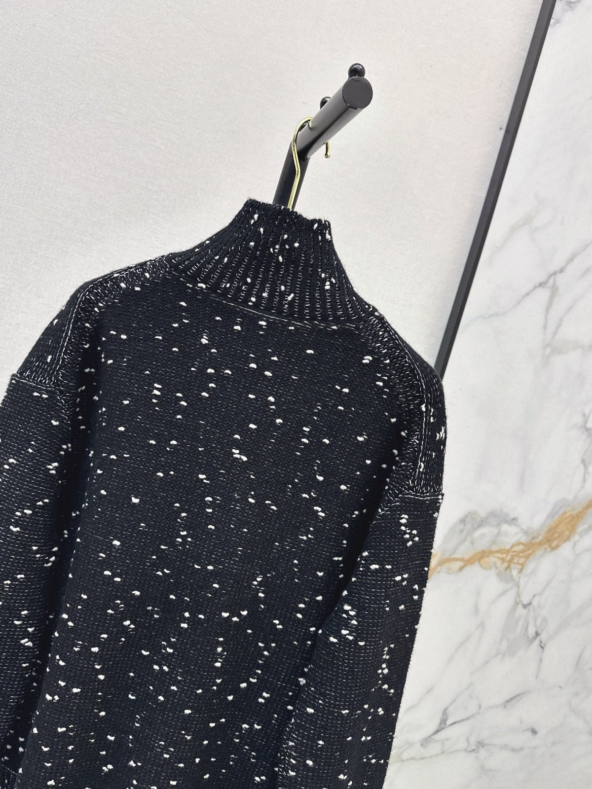 26 Early Autumn Latest Knit Zip Sweater