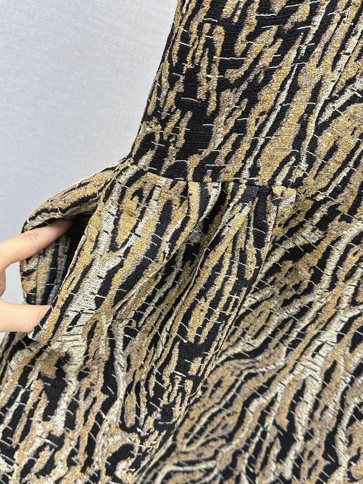 26Ss Early Autumn Latest Leopard Print Camisole Dress