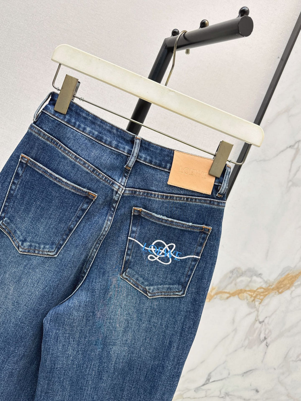 LOEWE/26 Early Fall New Straight-Leg Jeans