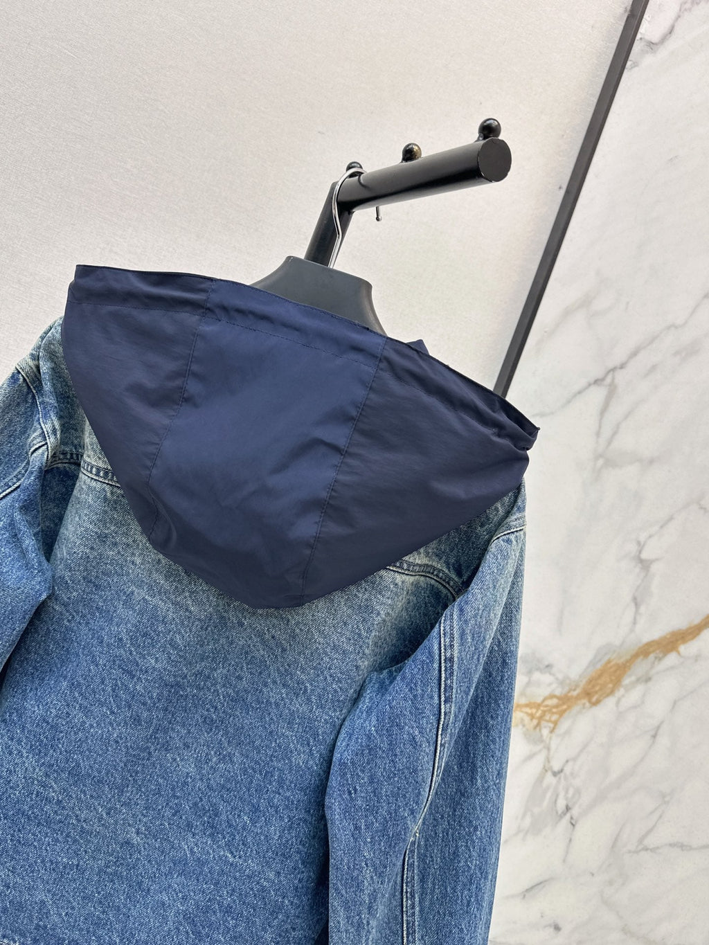 26 Early Fall New Hooded Denim Jacket