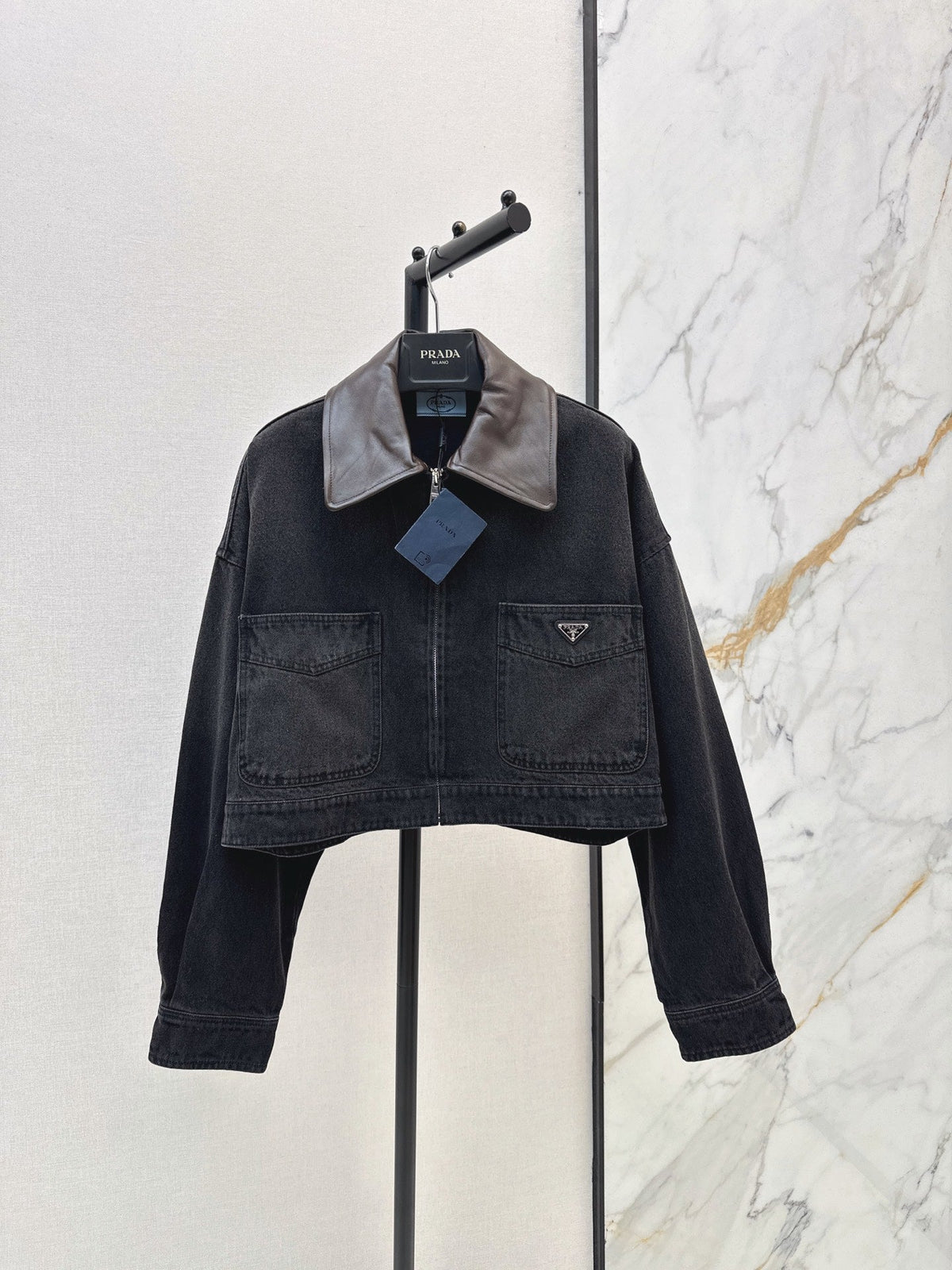 26 Early Autumn New Lapel Denim Jacket