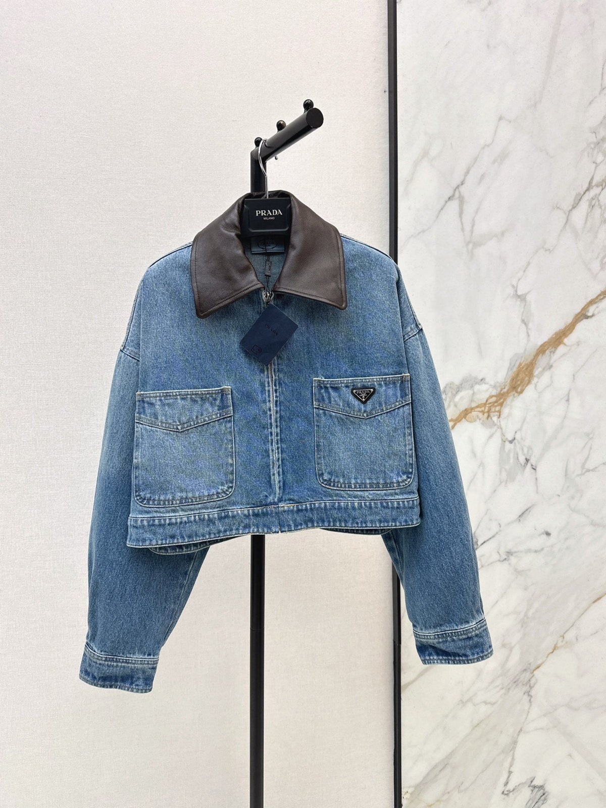 26 Early Autumn New Lapel Denim Jacket