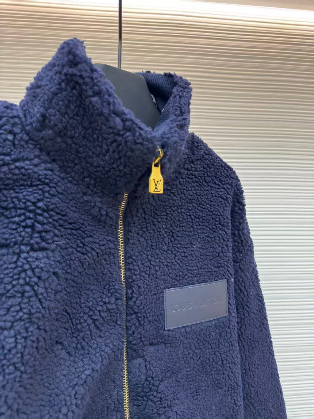 Sheep wool blended suede waistband jacket