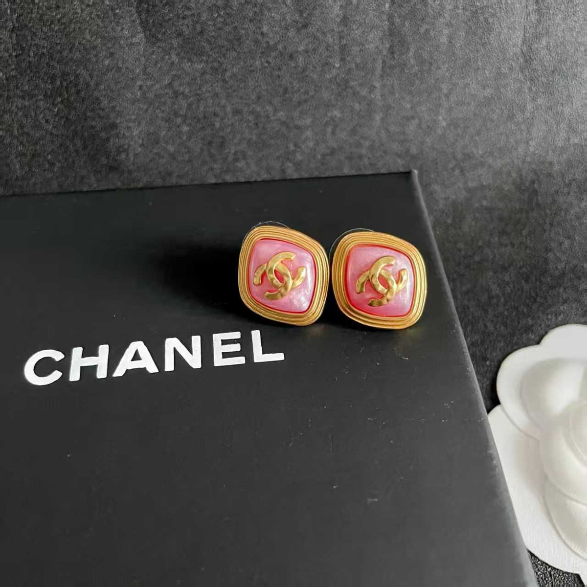 New letter square earrings