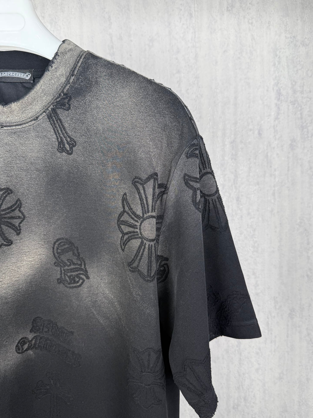 American style acid pickling, laser burning, flower pasting, fabric embroidery, couple casual short sleeved T-shirt