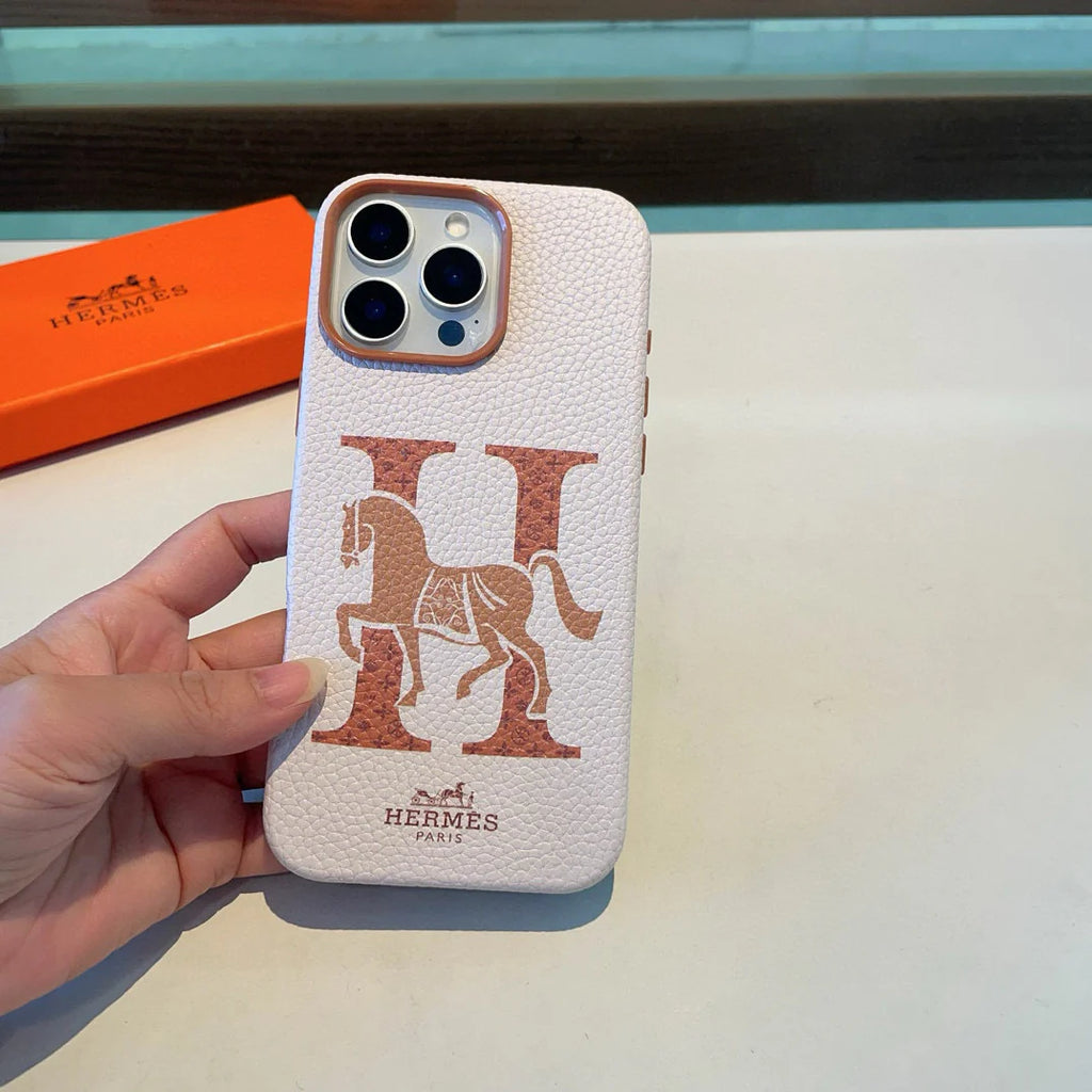 All inclusive lychee patterned phone case