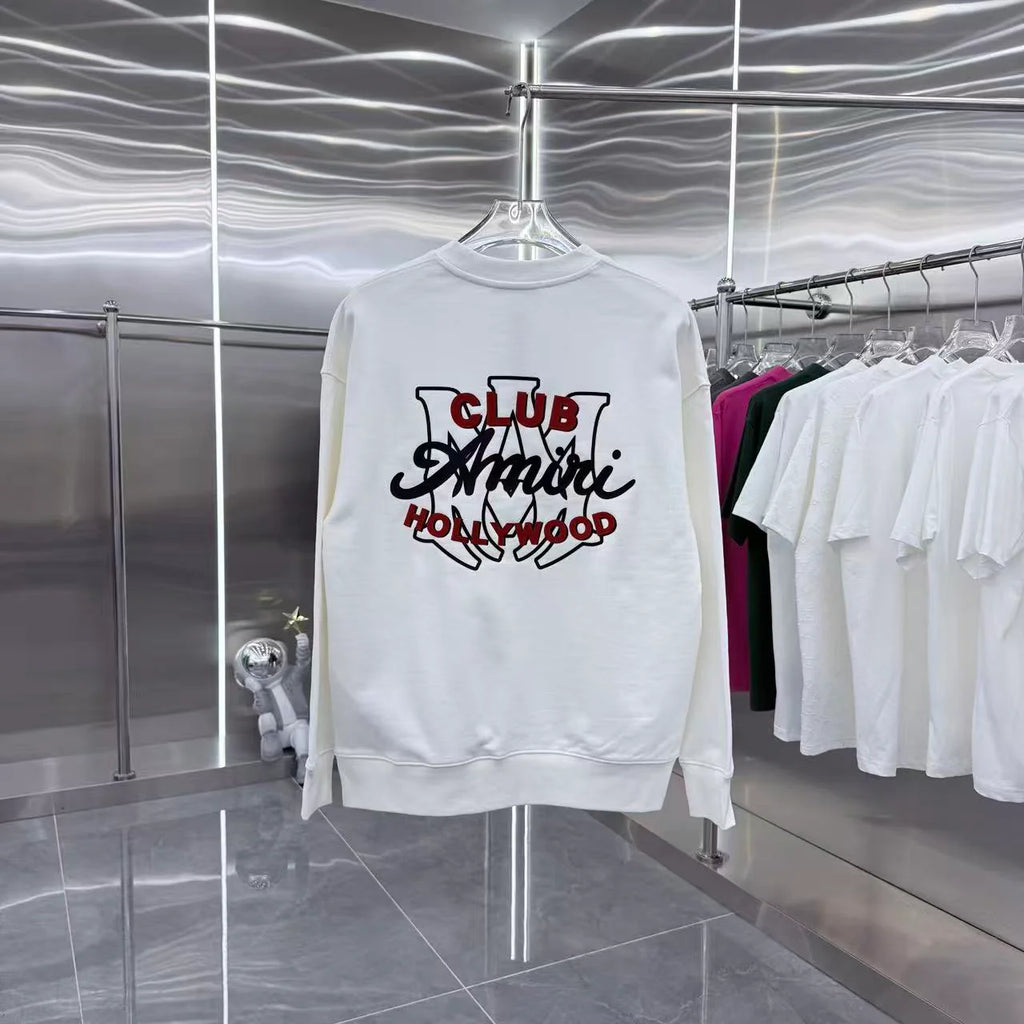Round neck long sleeved sweatshirt