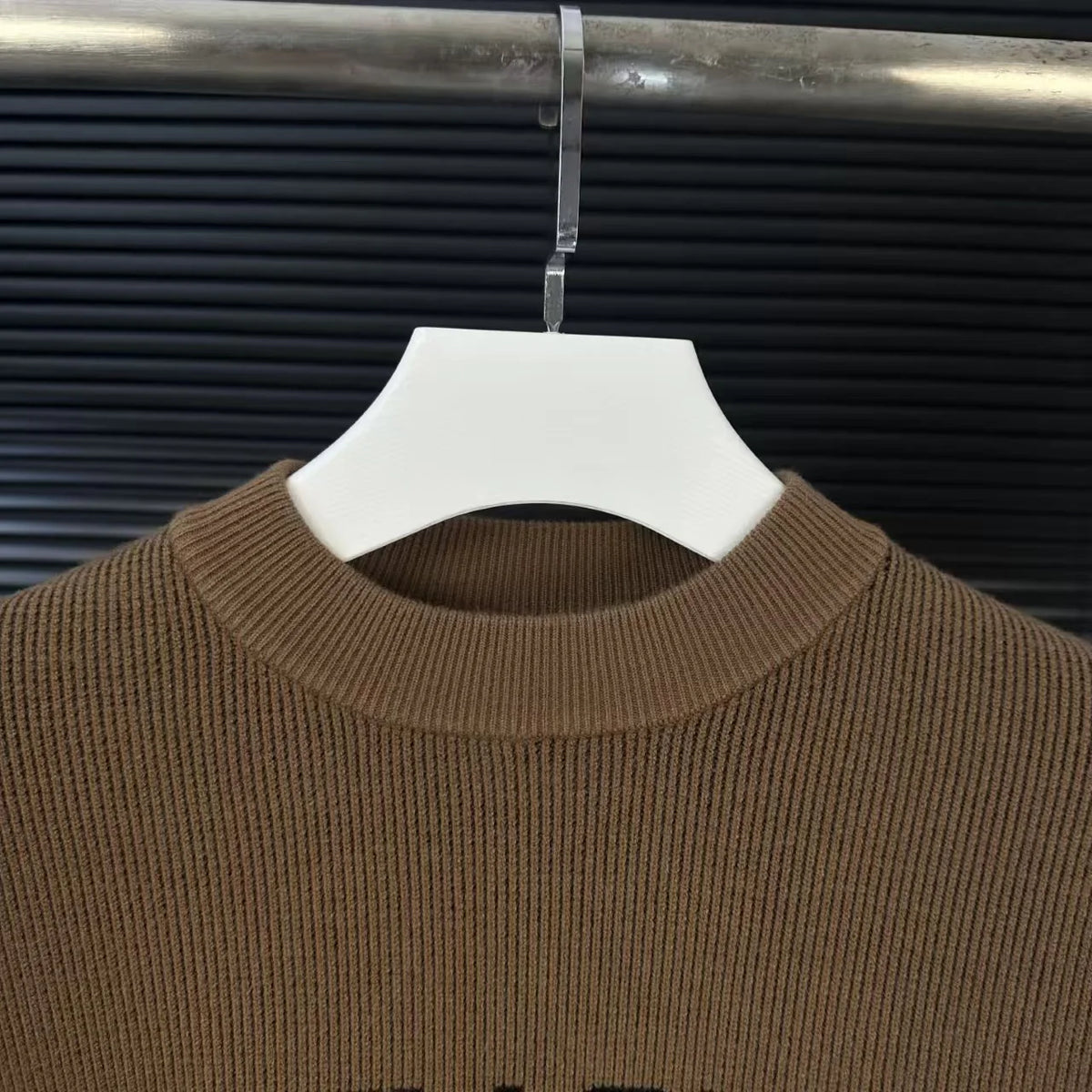 New letter embroidered sweater