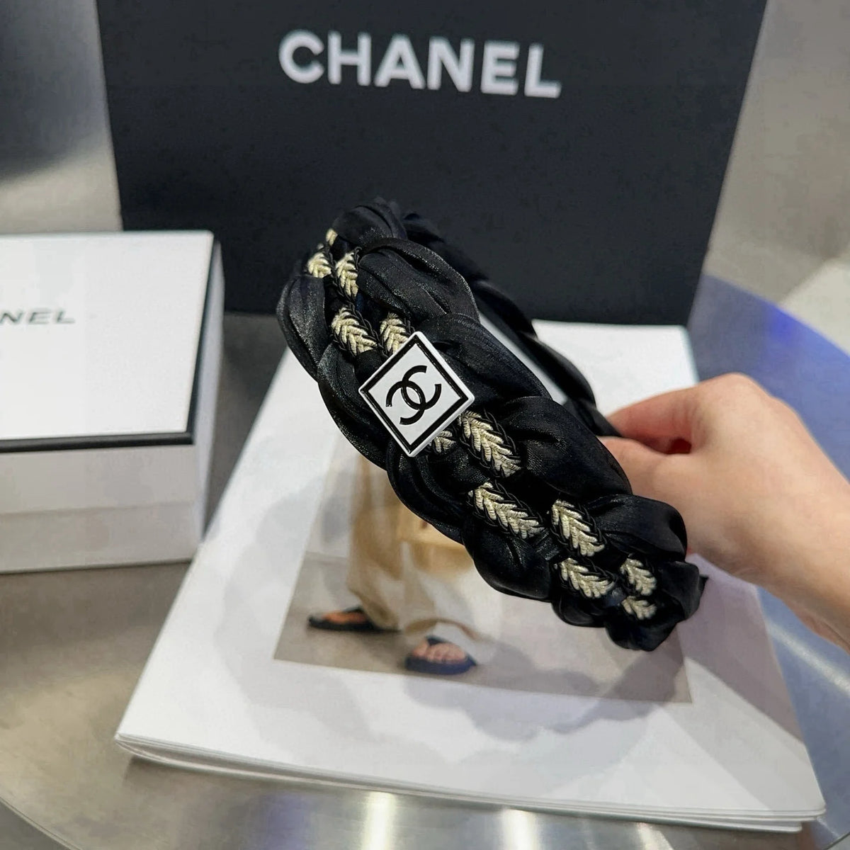 The latest Xiaoxiang explosive wide edge headband