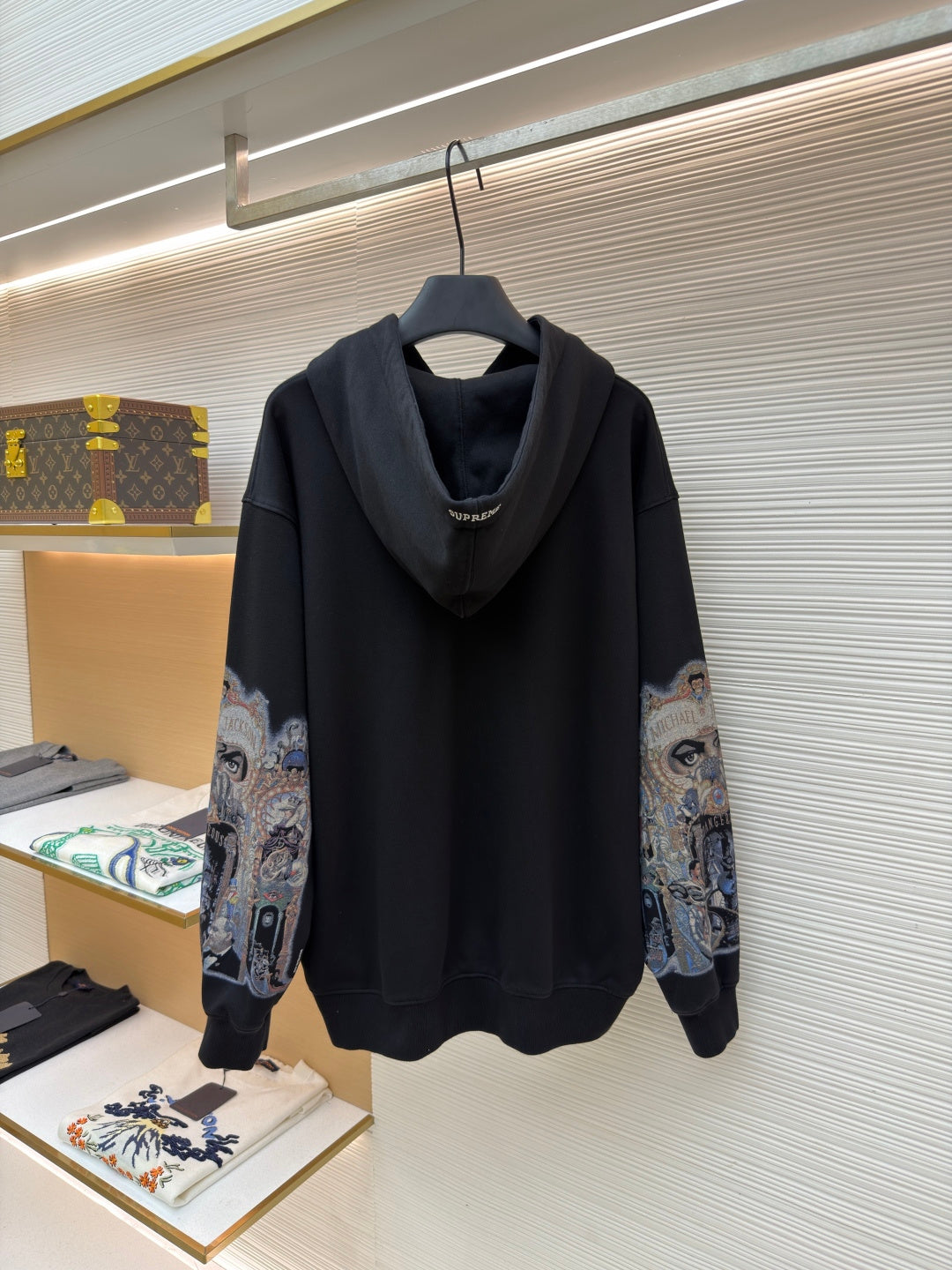 Sleeve eye print pattern hooded zipper sweatshirt