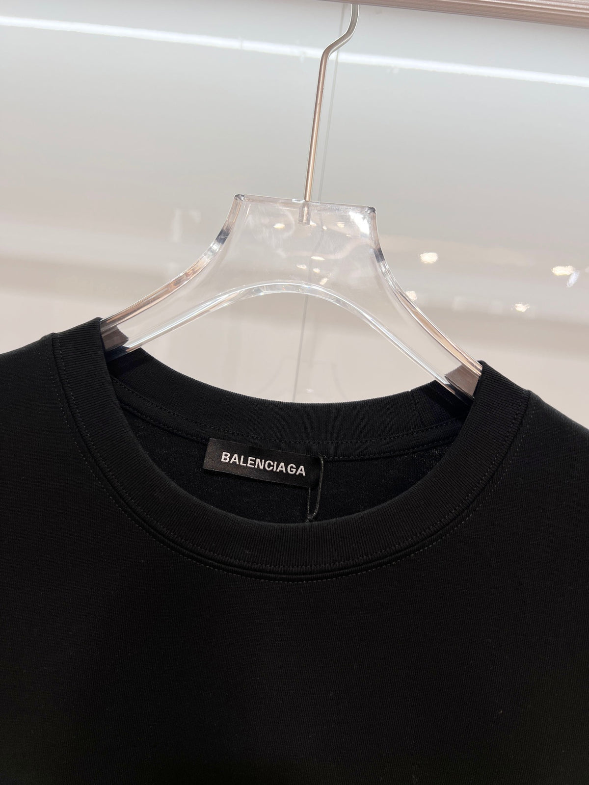 Wheat ear embroidered letter logo t-shirt