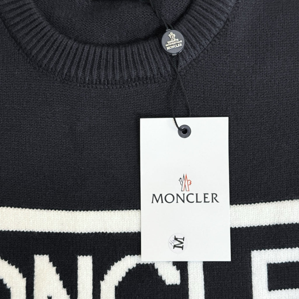 Letter pattern small logo knitted sweater