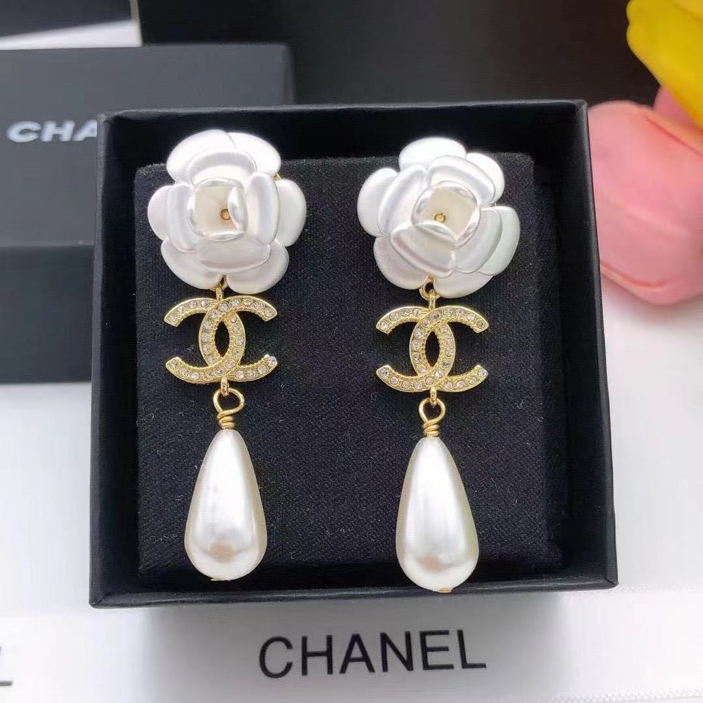 Latest model 🆕🆕 flower 🌼 Earnail gold] Consistent ZP brass material
