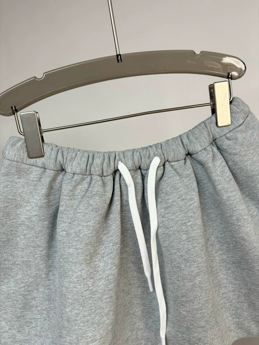 Popular leather letter embroidered skirt