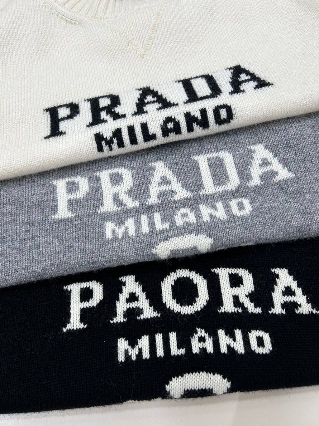 25fw Letter cashmere sweater