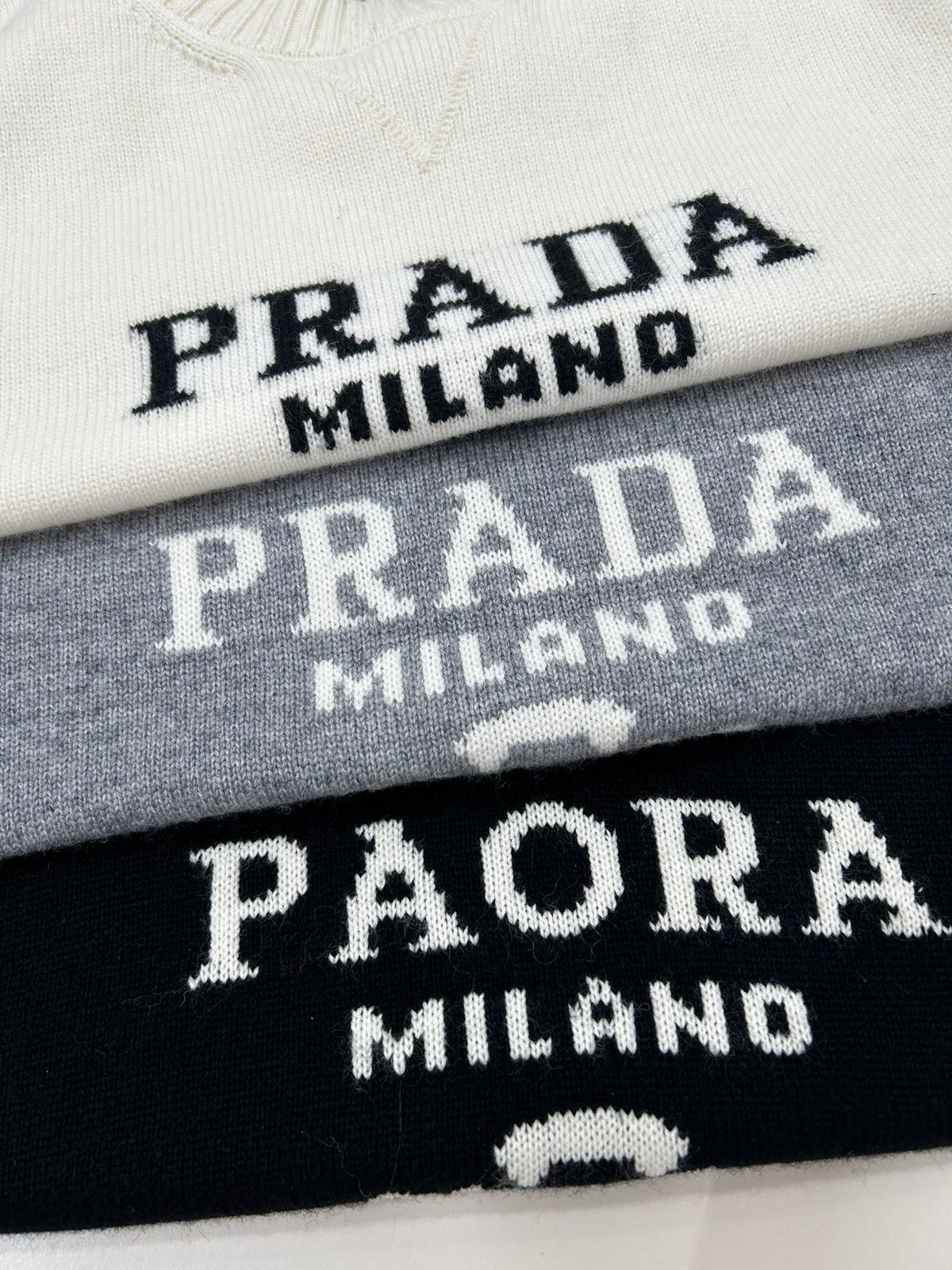 25fw Letter cashmere sweater