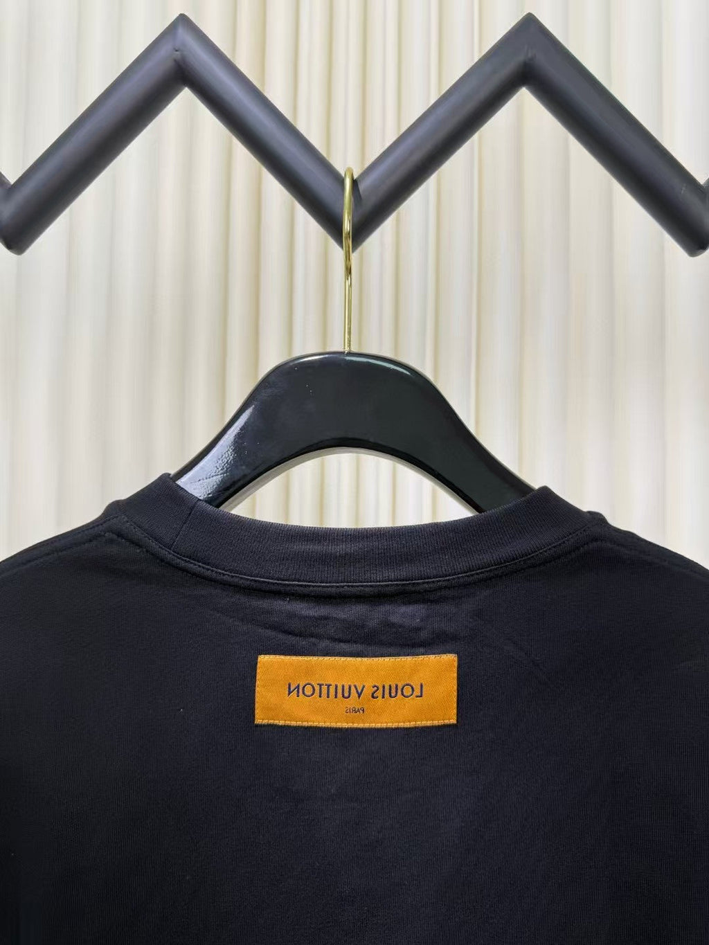 Logo embossed short sleeved T-shirt
