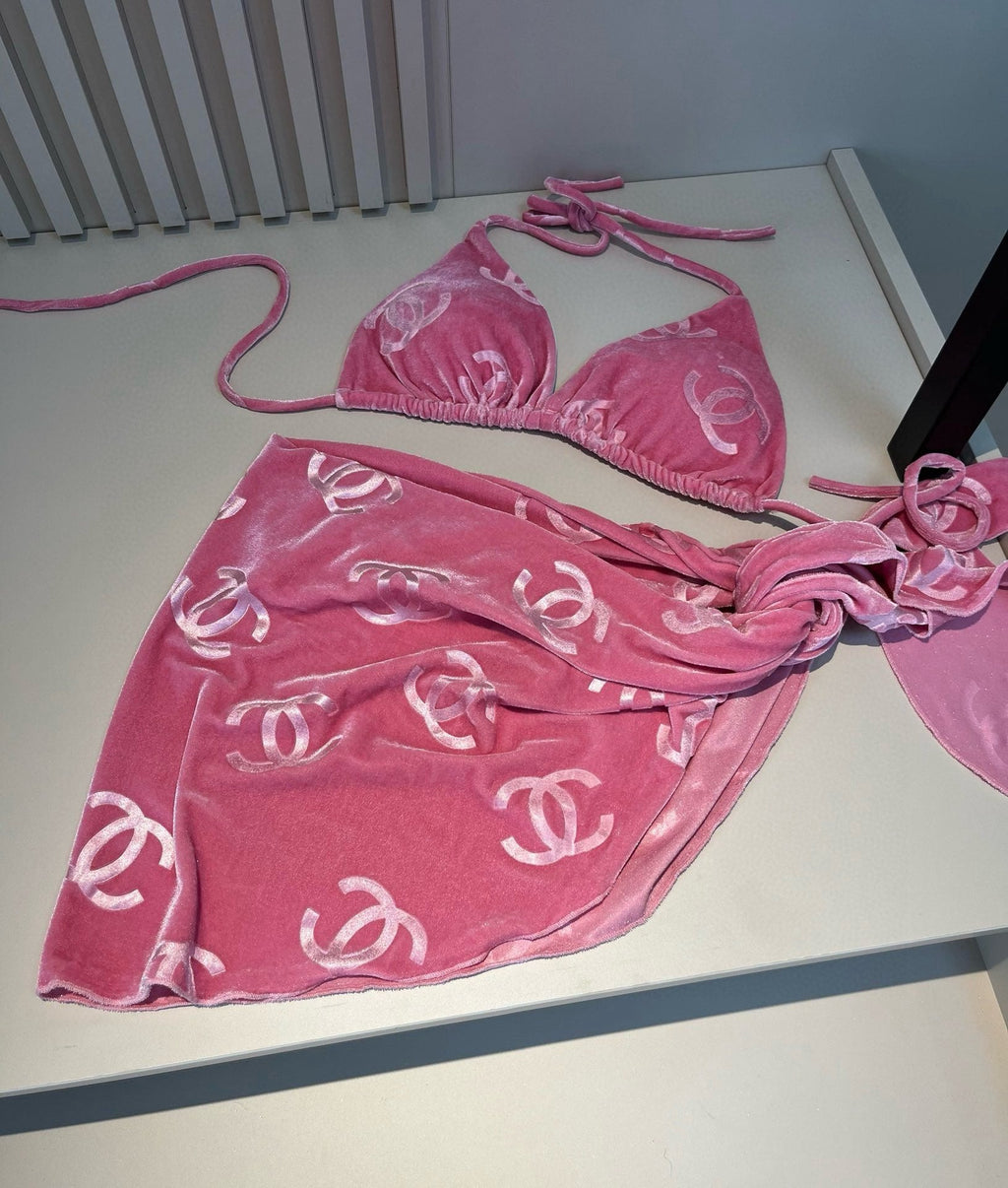 25 Corduroy Classic Bikini Three-Piece Set